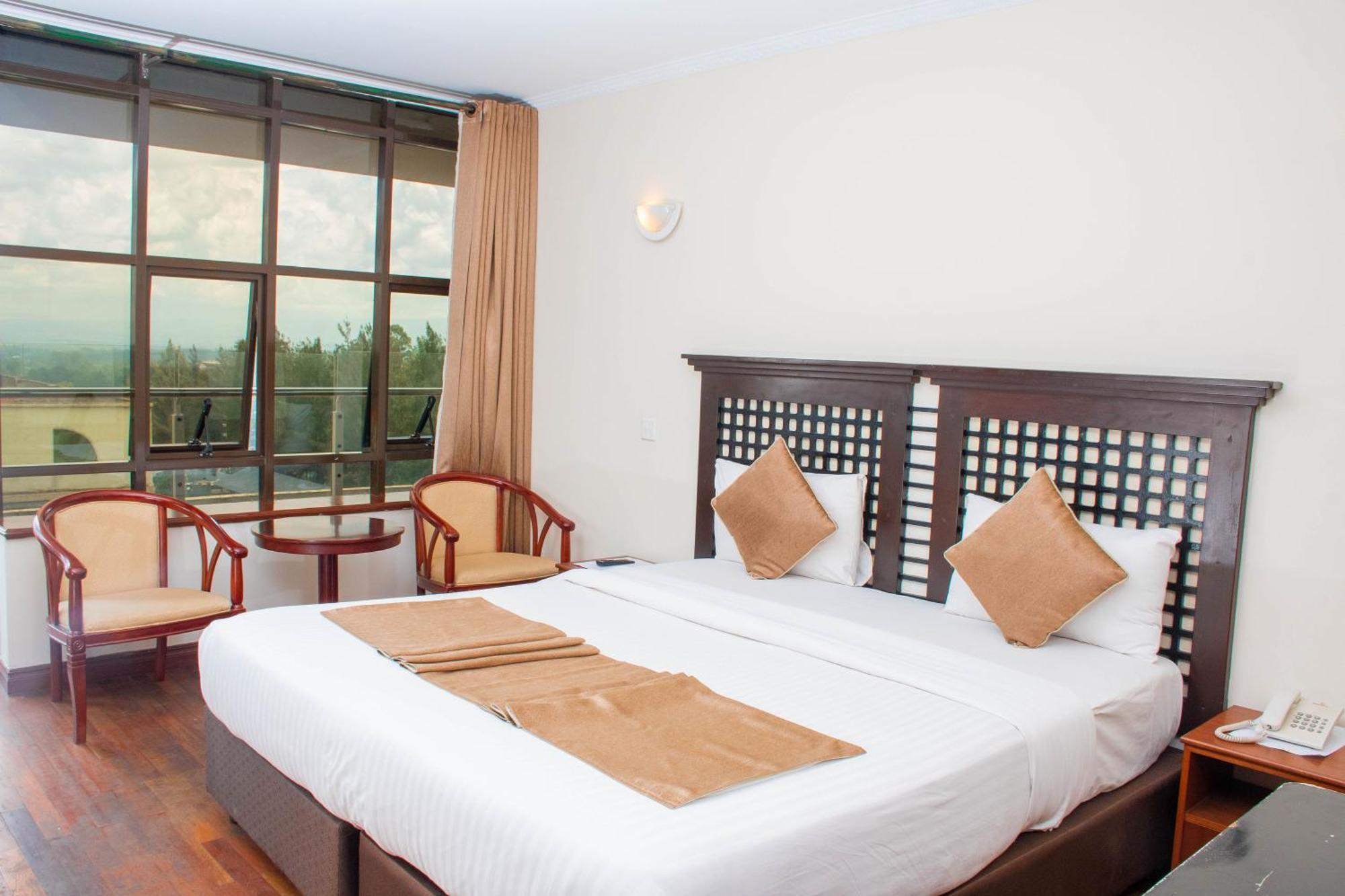Cranes Suites Hotel Kitale Dış mekan fotoğraf