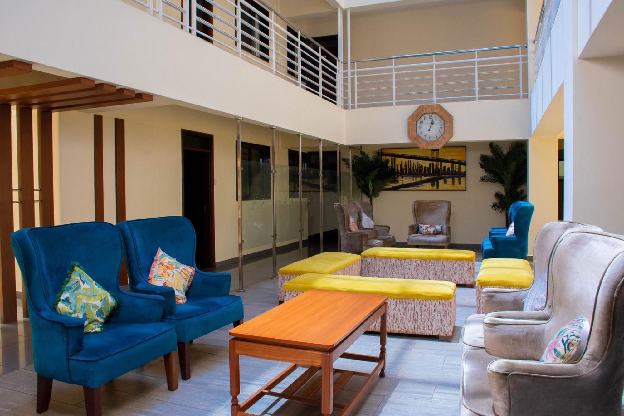 Cranes Suites Hotel Kitale Dış mekan fotoğraf