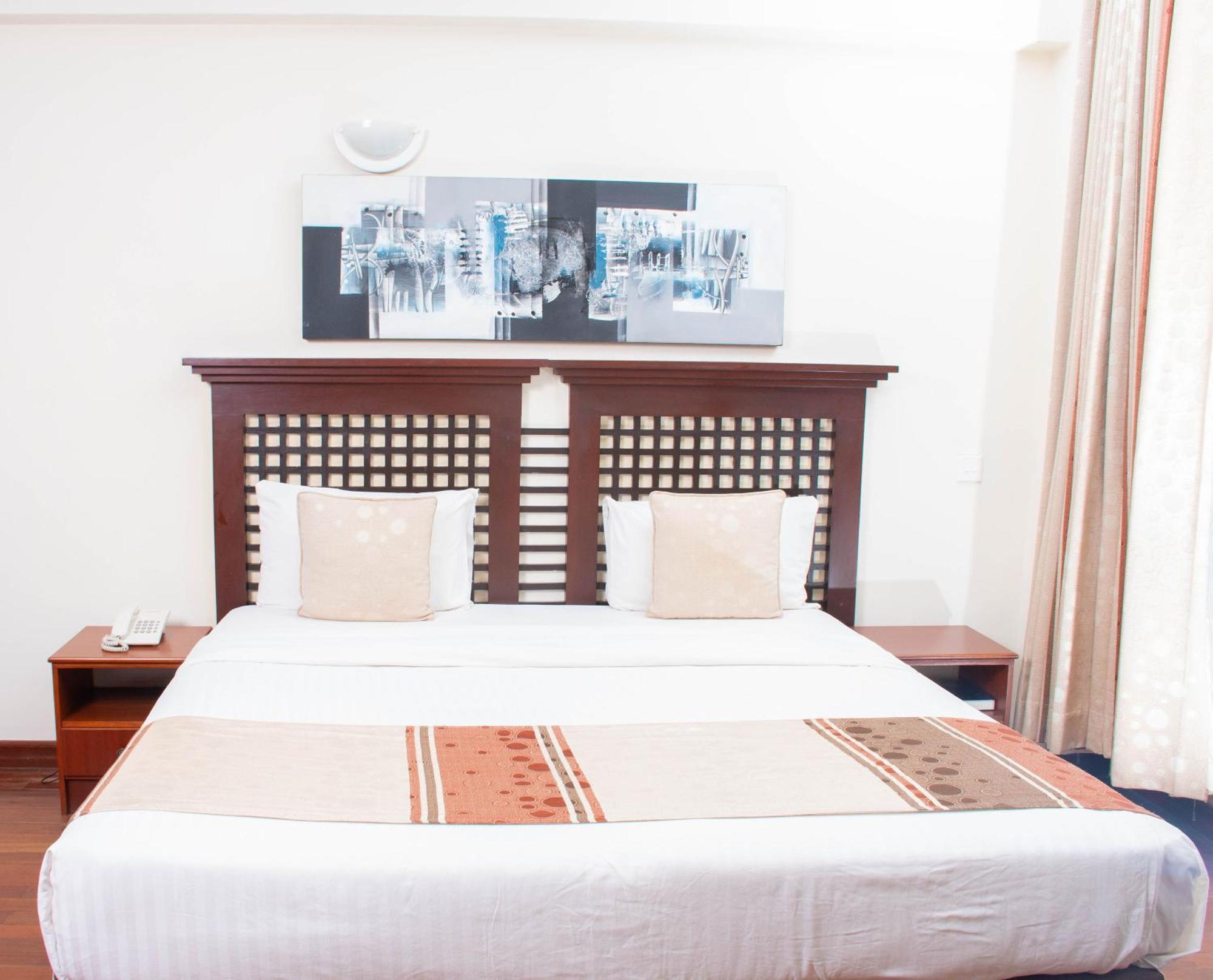 Cranes Suites Hotel Kitale Dış mekan fotoğraf